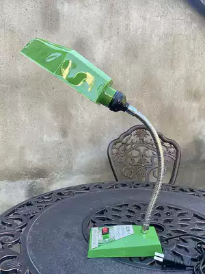 Old-fashioned factory lights nostalgic movie TV props decorative lights Industrial Green antique old watches and watches Republic of China desk lamp