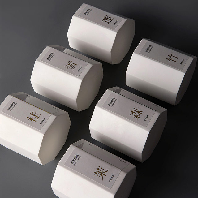 Elegant Octagonal Cup Aromatherapy Essential Oil Candle White Noise Wooden Wick Soy Candle Fragrance Ornament Gift