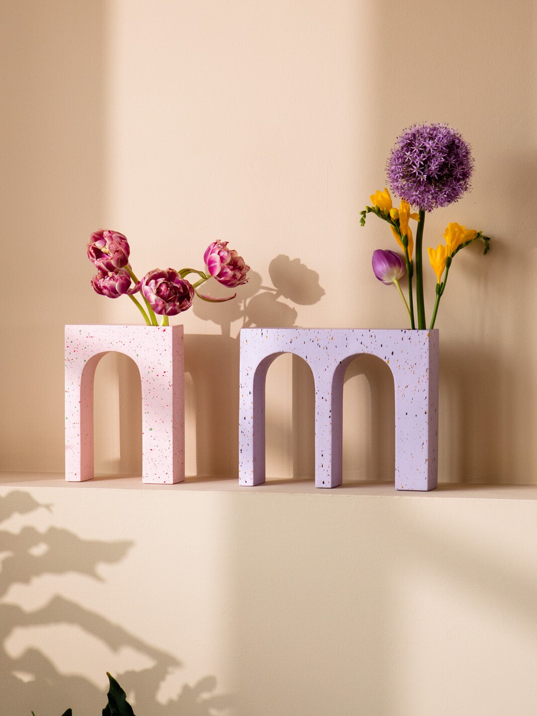 DOIY Spanish Arch Vase Creative Design Gifts Home Bedroom Nordic Resin Garlet Homestay Flower