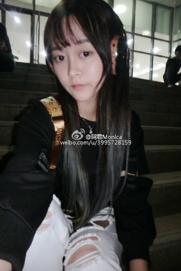 Perruque Long cheveux raides - Ref 2614045 Image 8