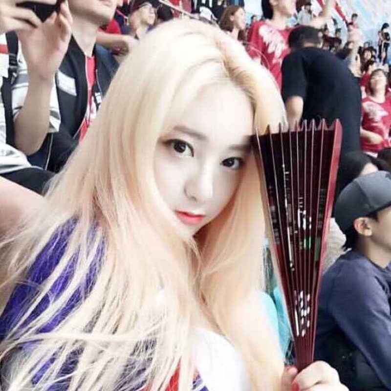 Perruque Long cheveux raides - Ref 2607589 Image 6