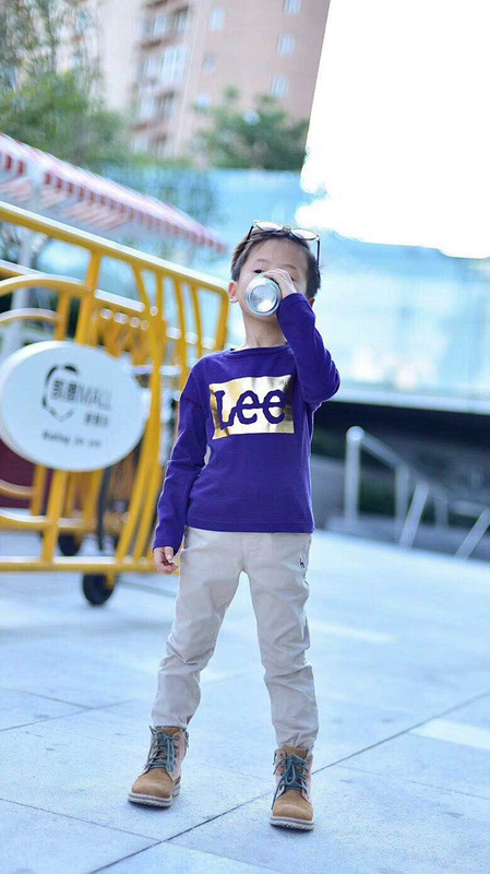 Áo sơ mi cotton cổ tròn trẻ em đẹp trai của Nhật Bản nam và nữ bé lớn in chữ T-shirt 100-140 áo thun trẻ em