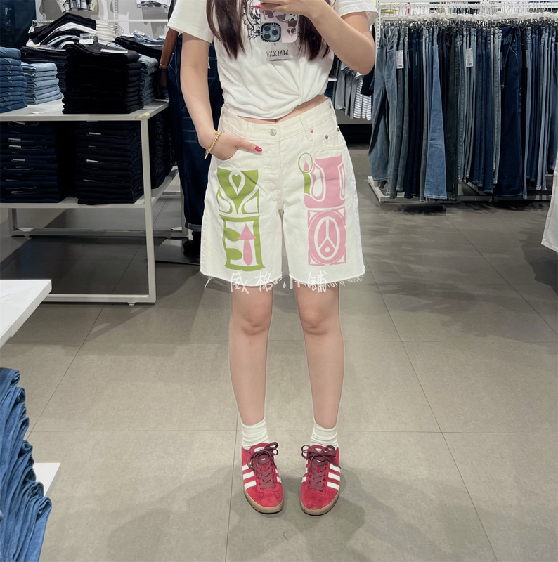 Levis 501 Women's Denim Shorts A1962-0004