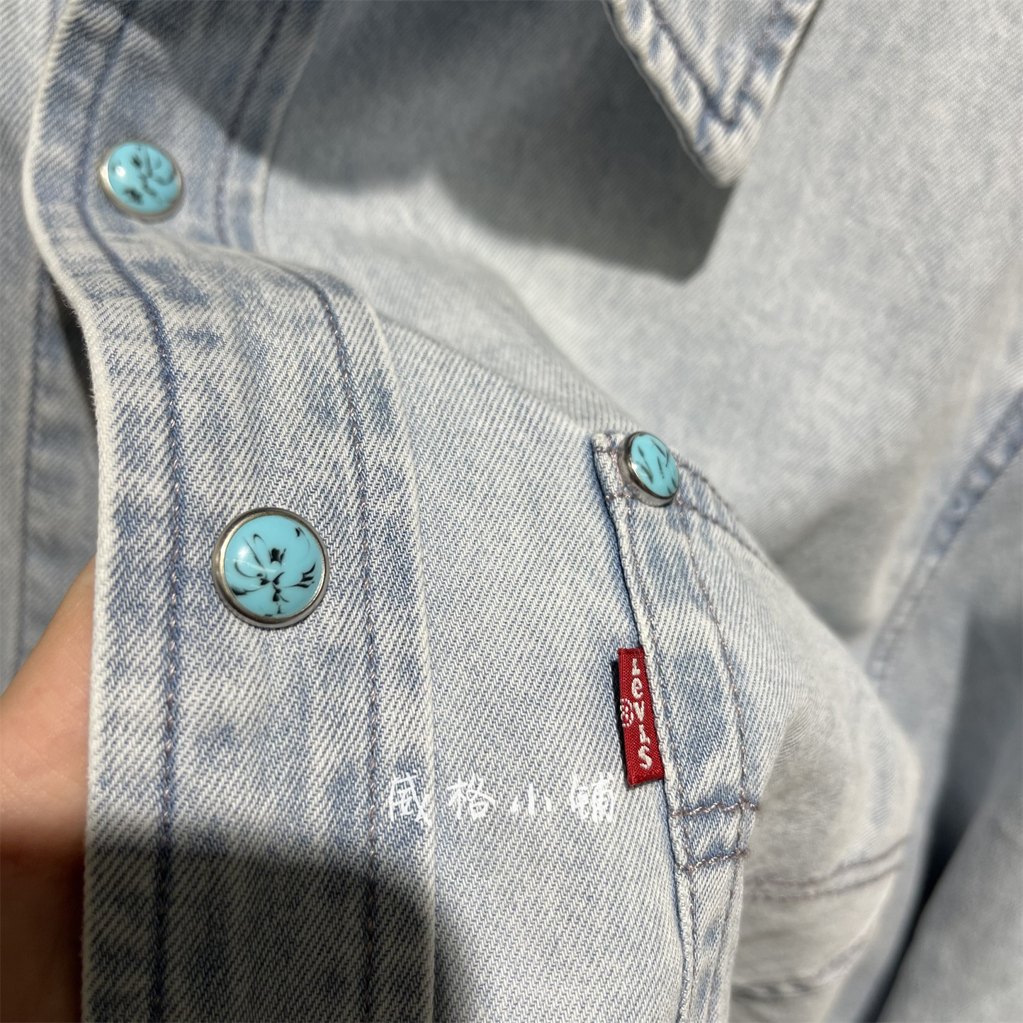 Мужская весенне-летняя тонкая джинсовая рубашка Levis Levi's 003KW-0002 Изображение 1