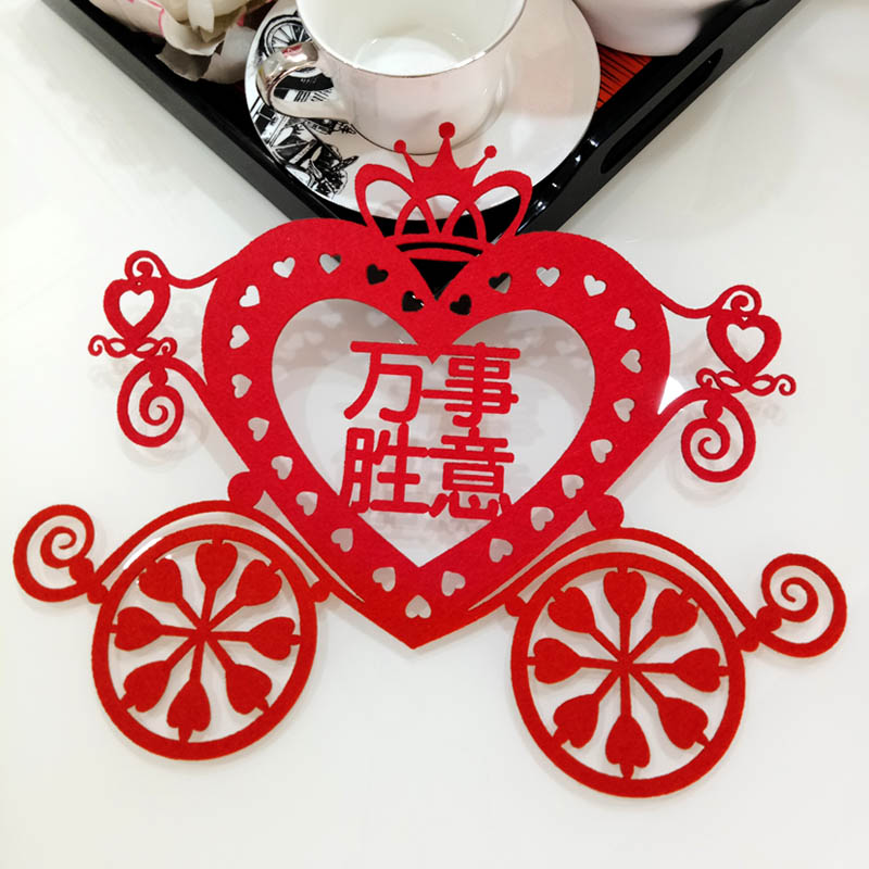 The door is decorated with Christmas paper-cut windowsashes. The door is decorated with large New Year decorations