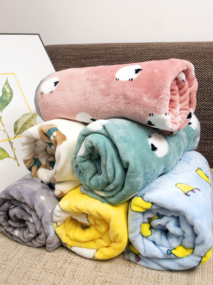 Coral fleece pet cat blanket small quilt sleeping mat cat mat winter warm dog mat sleeping blanket