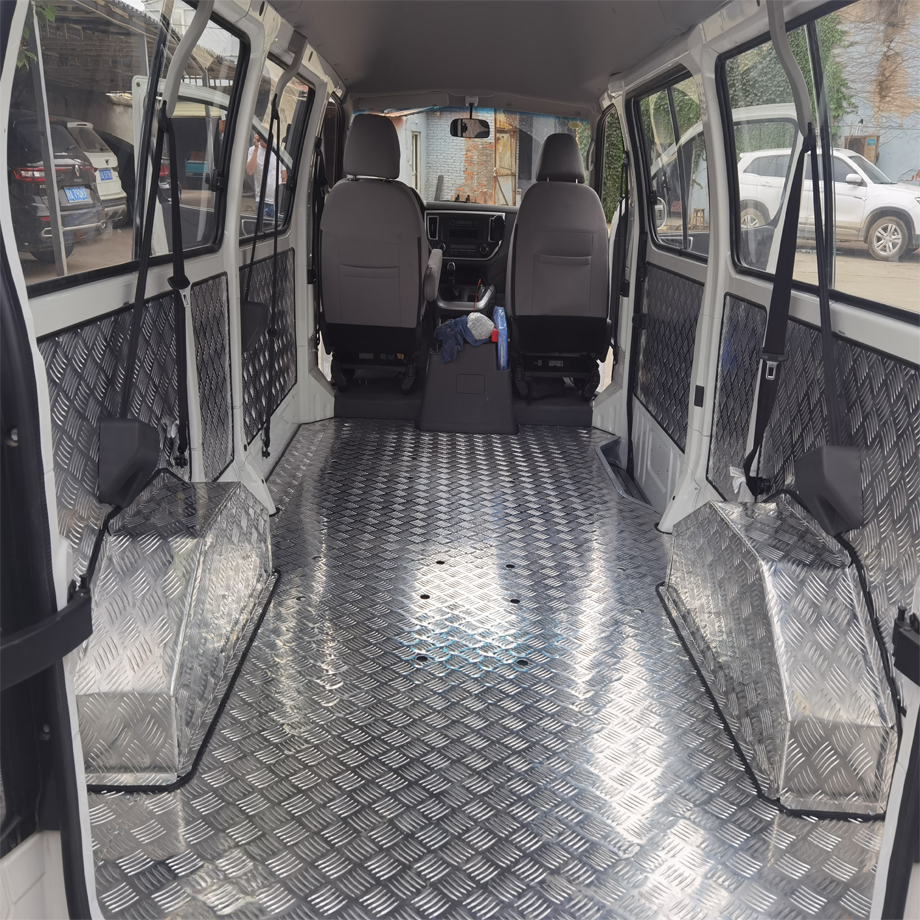 Gold Cup Sea Lions New Express Delivery Cabinet Rifts Full Car Protective Aluminum aluminum Anti-slip modified flooring Post Plaque Rear Carriage Cushion