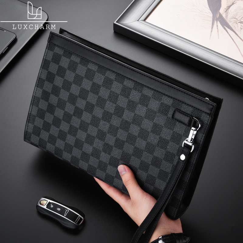2022 new men upscale handbag men's bag casual large capacity hand grab bag letter enveloping board-card male plaid clamp bag