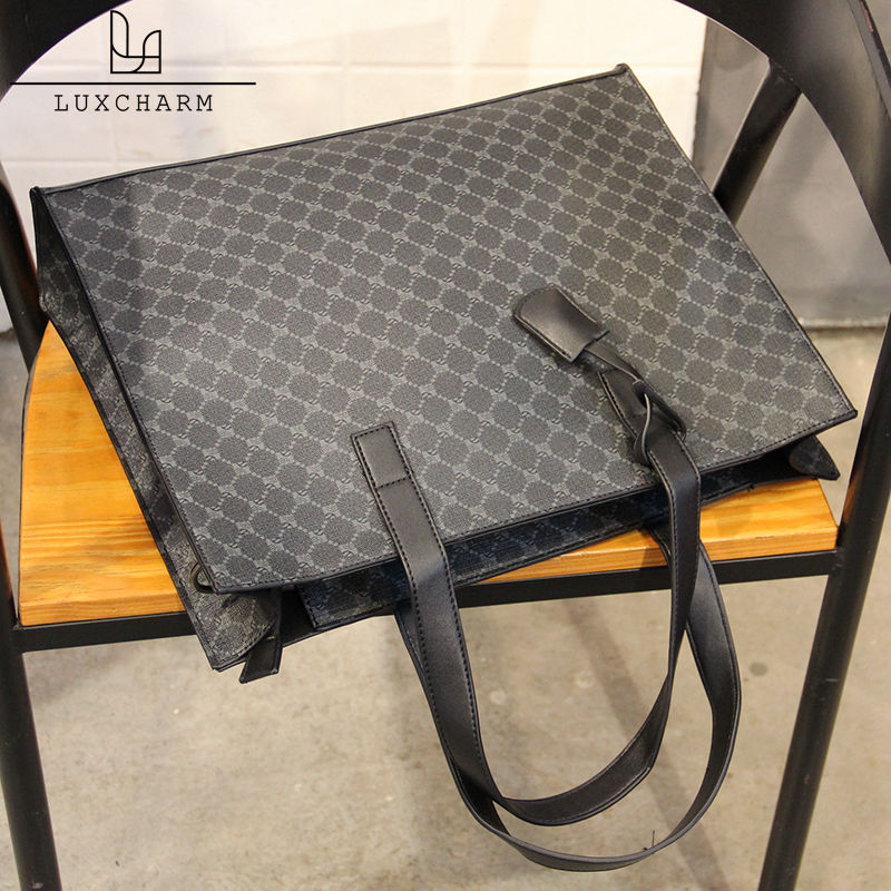 Men's Bag New 2021 Hot Style High Fashion Men's Shoulder Bag Large Capacity Messenger Bag Laptop Handbag