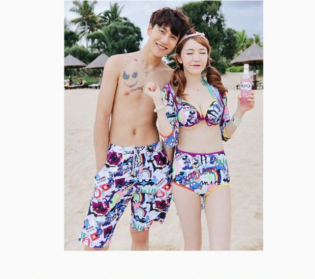 90 sau bộ phim hoạt hình gốc graffiti đôi bikini của phụ nữ ba mảnh thép gợi cảm tập hợp đồ bơi bãi biển lớn 	đồ đôi đi biển dep	