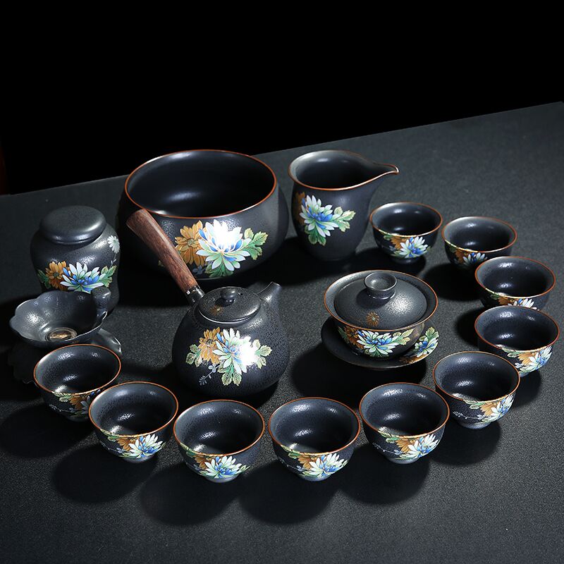 Kung fu tea set of ceramic black pottery is grilled by hand to take the teapot teacup elegant coagulation sweet contracted home office