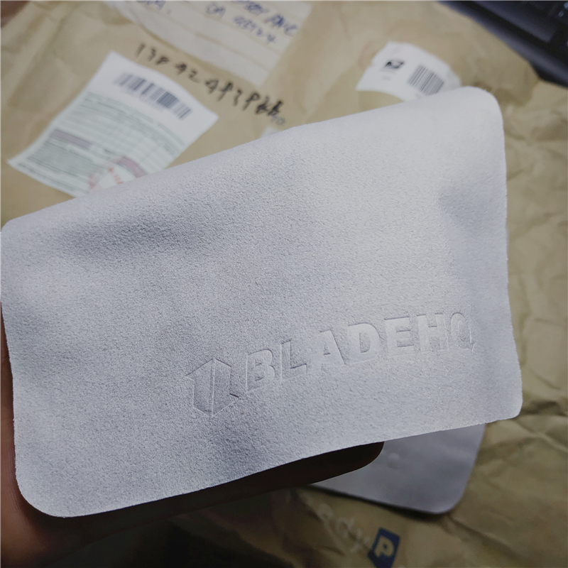 The new version of the US imported BLADEHQ special small wiper cloth knife maintenance cloth polishing care soft cloth