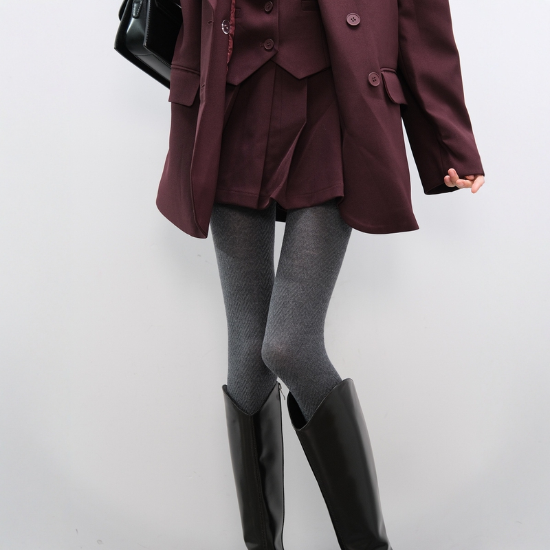 A Discreetly Popular Item among the Social Elite for Commuting: Dark Gray Textured Knit Tights for Women in Autumn and Winter Df