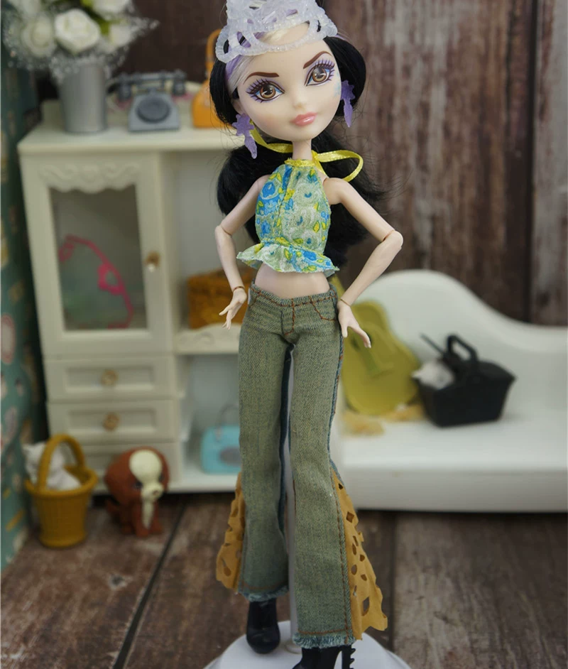 Одежда для кукол (Monster High) третья волна — одиночные костюмы, разные цвета