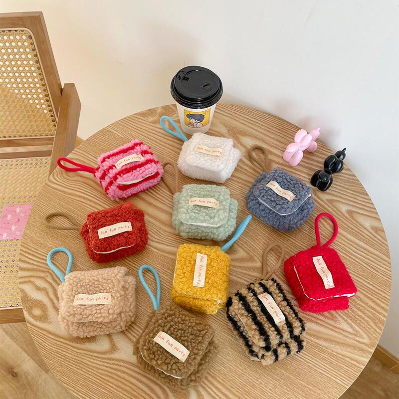 Wireless Bluetooth Earphone Case Cute Solid Color ins Plush Mini Earphone Bag Neck Hanging Storage Bag Coin Purse Pendant Wireless Bluetooth Earphone Case Cute Solid Color ins Plush Mini Earphone Bag Neck Hanging Storage Bag Coin Purse Pendant
