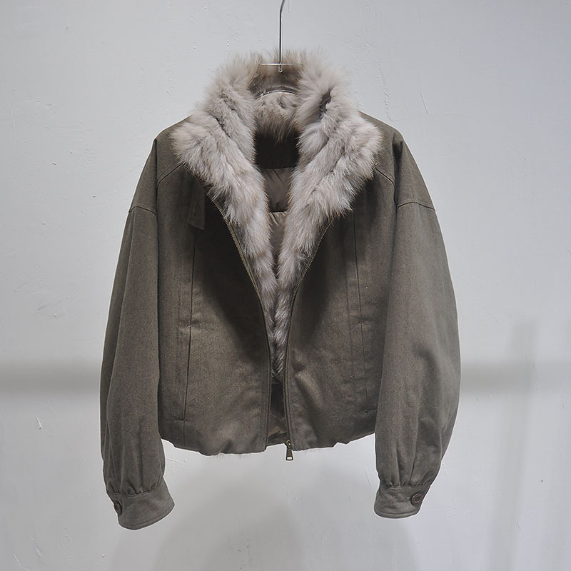 Imported Fox Fur Collar Short down Jacket for Women, Petite Size, Fashionable Parka, Warm and Trendy Imported Fox Fur Collar Short down Jacket for Women, Petite Size, Fashionable Parka, Warm and Trendy