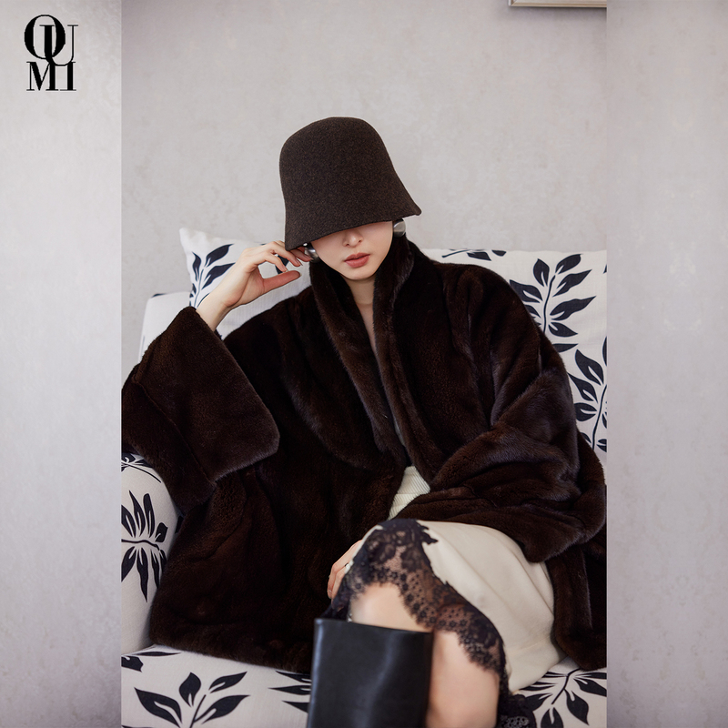 Oumi Machgeni Batwing Sleeve Mink Coat, Mid-Length Green Fruit Collar Large Bust Fur Coat Om229
