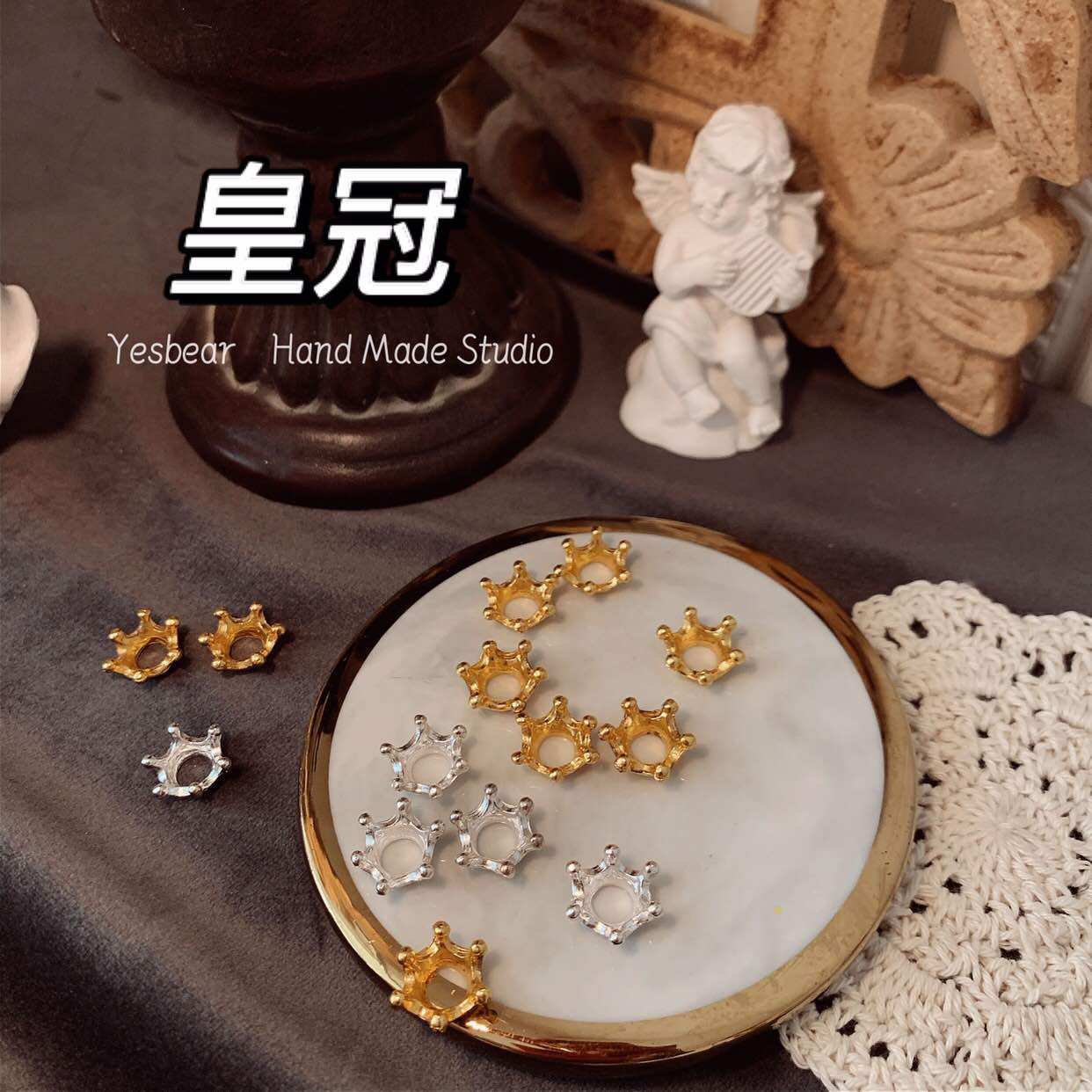 Yesbear big bear hand for gold and silver crown metal accessories handmade retro key buckle dripping glue material decorations