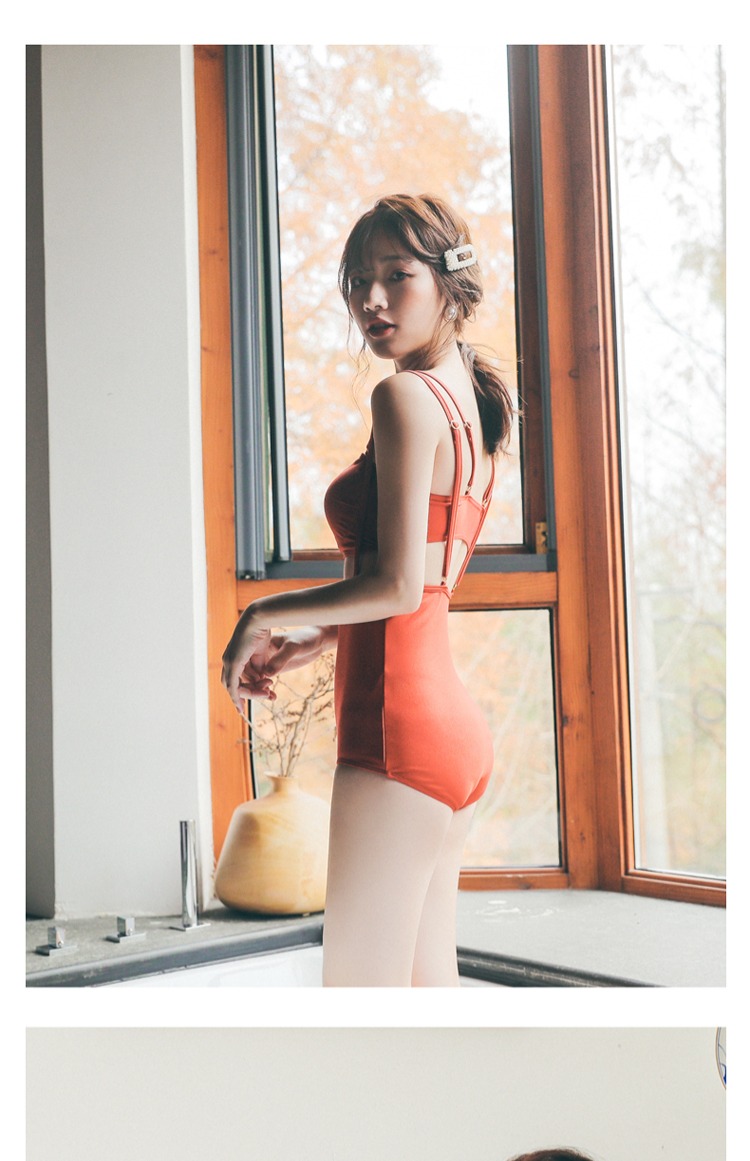 Bộ đồ bơi nữ bảo thủ kiểu dây đeo tách ba mảnh Hàn Quốc nhỏ nước hoa bikini nữ cảm giác áo tắm học sinh đồ bơi nữ
