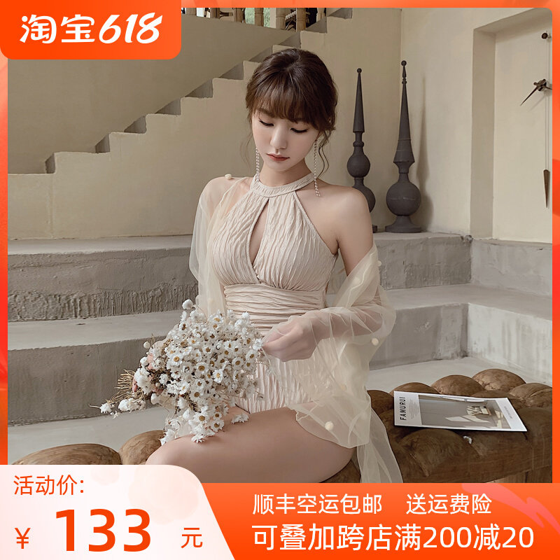 Golden Pearl swimsuit women's Charins Wind Immortals 2021 new even body small breasted seaside sunscreen for a slim swimsuit