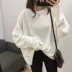 Phiên bản Hàn Quốc của quần lửng ống rộng oversize màu trơn cổ tròn áo len nữ mùa thu hoang dã áo thun dài tay Osaka thời trang nữ Áo / áo thun