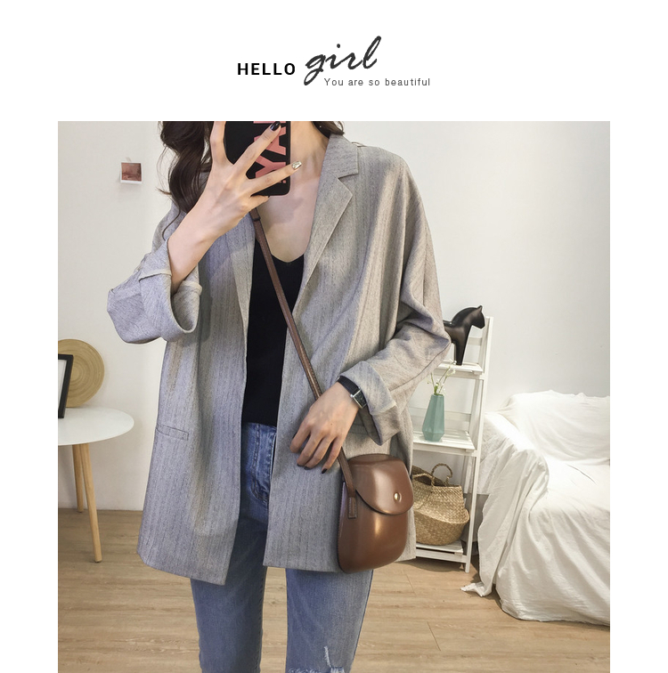 Mùa thu mới Hàn Quốc phiên bản của lỏng bf gió thường nhỏ phù hợp với nữ kích thước lớn tính khí dài sọc ve áo áo khoác phù hợp với các kiểu áo sơ mi họa nữ đẹp