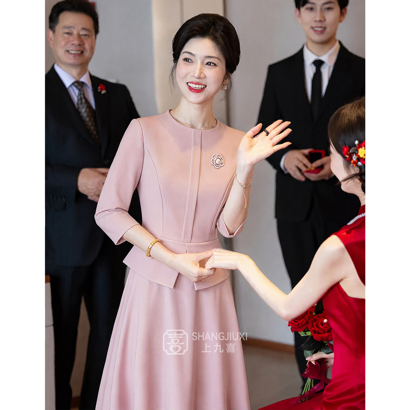 Shangjiuxi Pink Long-Sleeved Cheongsam Dress for Mothers, Suitable for Petite Figures, Can Be Worn Daily, Suitable for Mother-In-Law's Wedding Banquet, Can Be Worn Casually Shangjiuxi Pink Long-Sleeved Cheongsam Dress for Mothers, Suitable for Petite Figures, Can Be Worn Daily, Suitable for Mother-In-Law's Wedding Banquet, Can Be Worn Casually