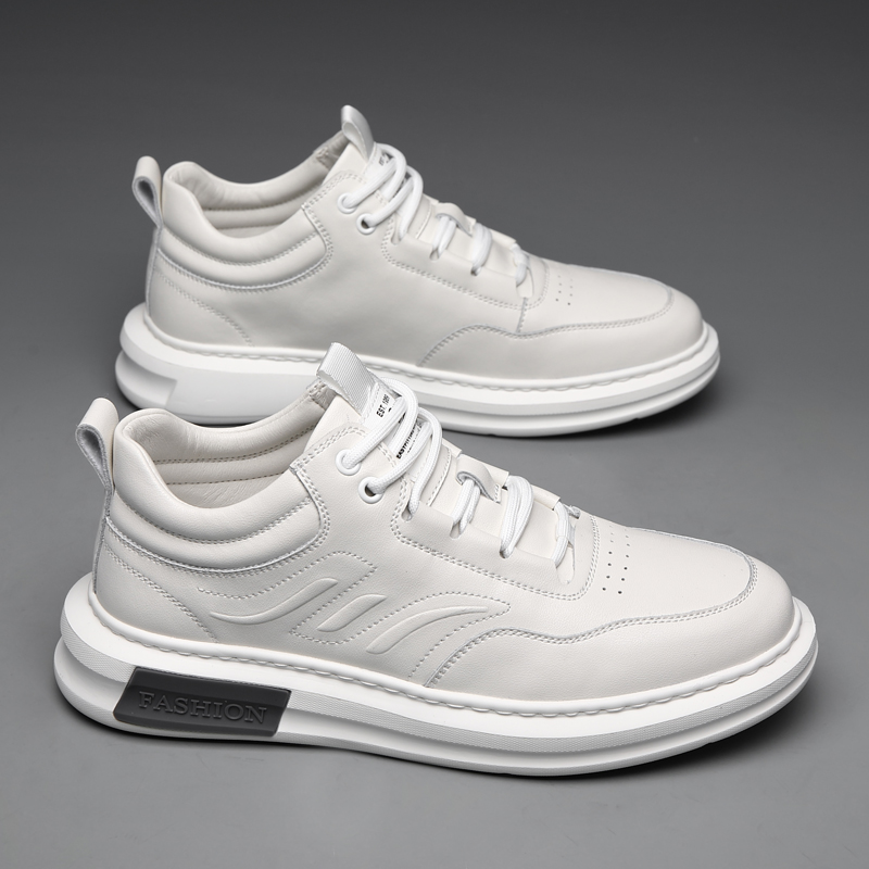 Genuine leather small white shoes Han version trendy men's shoes new 2021 exploits high cylinder soft-bottom casual 100 hitch high-end men's shoes