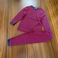 3 тибетские голубые красные полосы