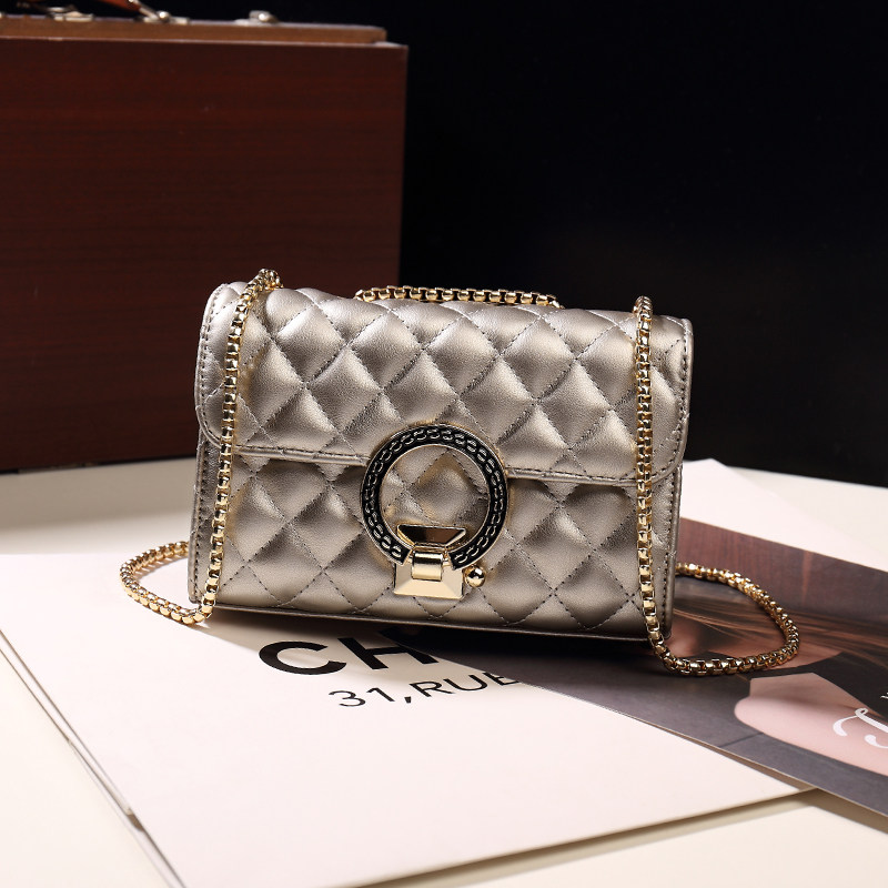 Bag bag new 2023 tide blast fashion slug bag slug bag bag with small fragrance diangg chain bag