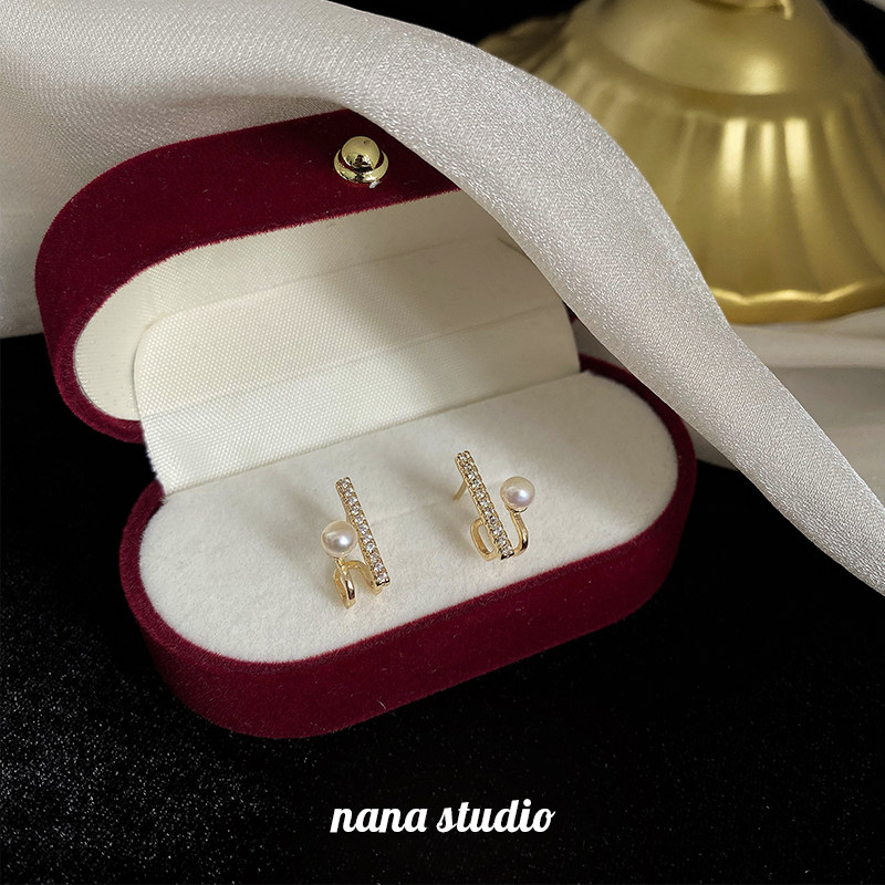 2021 new natural freshwater pearl earrings female temperament simple all-match earrings niche design earrings trendy