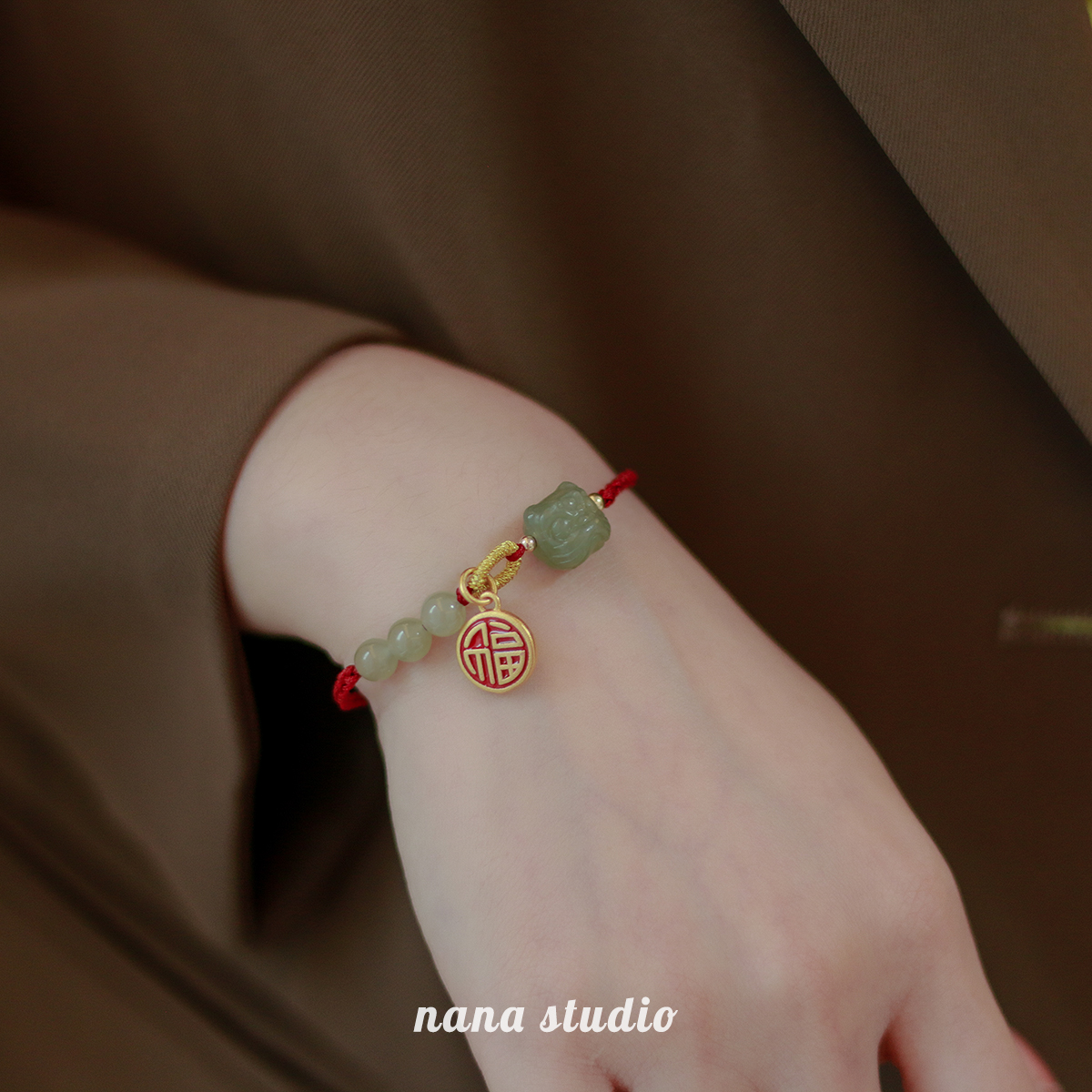 Natural And Tian Jade Tiger Year Red Rope This Year Hand-made Female Transfer Foe Weave Hand Rope Gift