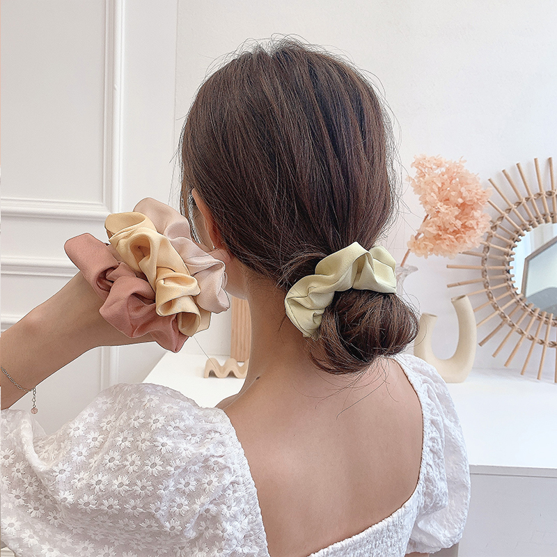 Hair accessories girl glossy satin large intestine circle ins wind Korean tie hair rubber band headdress net red high-end sense hundred towers