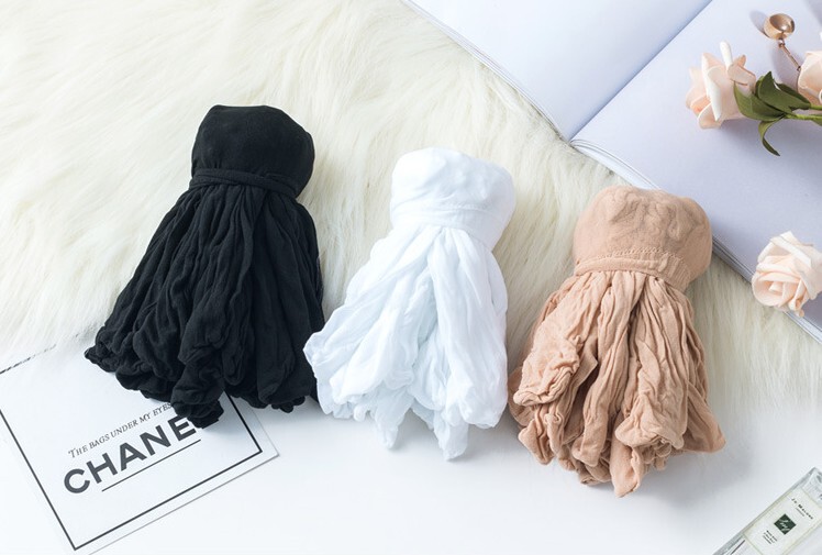 Disposable Socks for Men and Women, Black and White Socks for Ski Resorts, Parent-Child Early Education, Foot Bath, Skating Rink, Shoe Fitting Socks, Short Stockings