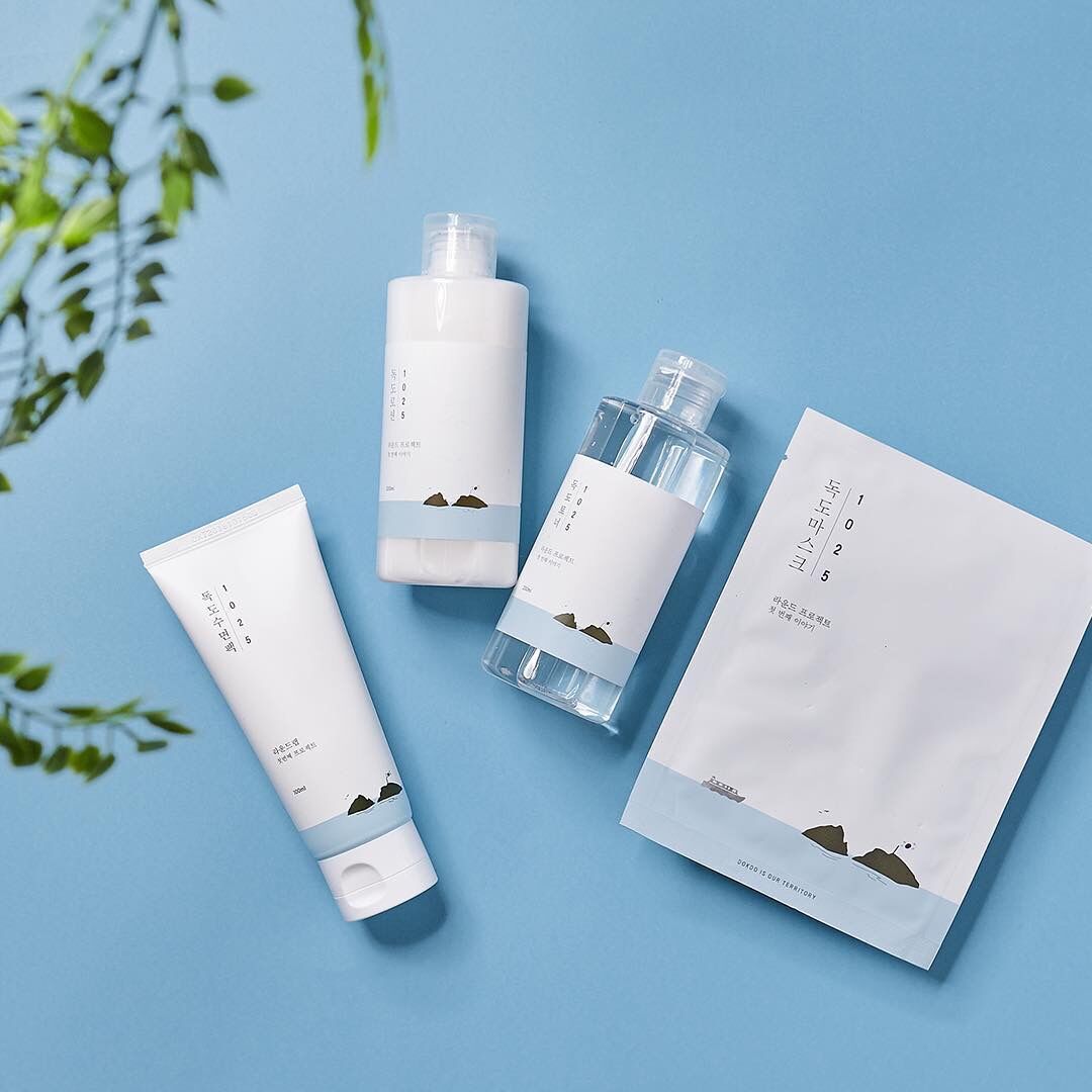 Korea ROUND LAB 1025 Dokdo islets Water milk suit Sensitive muscular wash noodles cream moisturizing moisturizing and refreshing