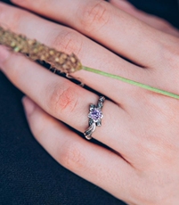 Настройка браслеты кольца 乌克兰代购flower㊣ 手作精致纯银雕刻树枝天然紫水晶花朵戒指