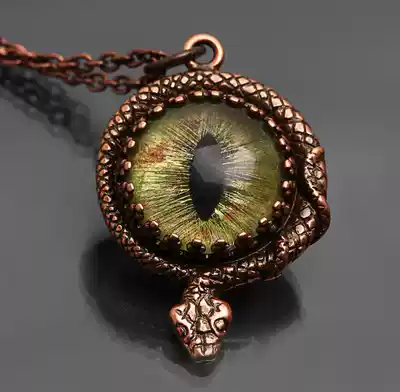 Snake ㊣ American hand made special Gothic steampunk longan inlaid Snake winding brass necklace