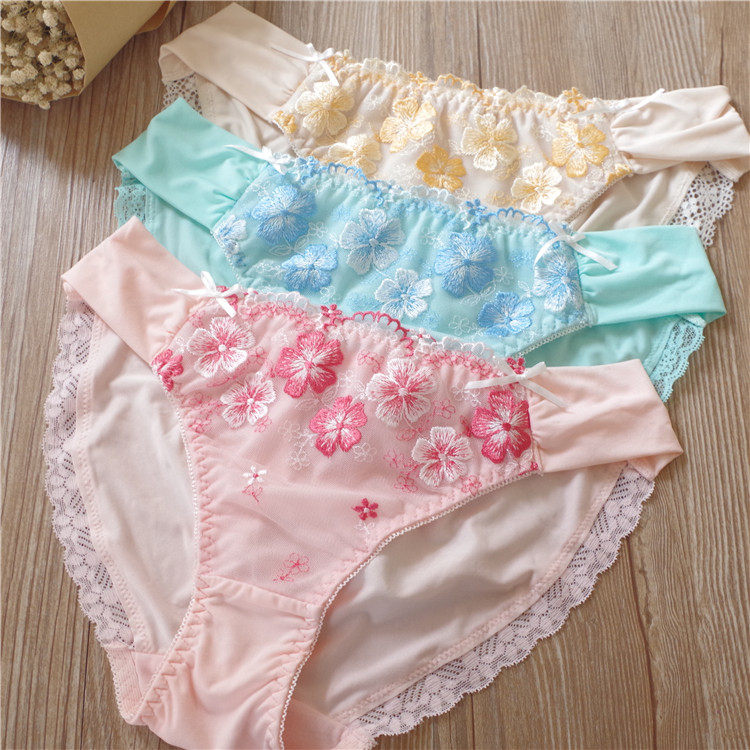 Japanese foreign trade underwear women's milk silk silky and delicate embroidery flowers double side wide side large size ladies underwear