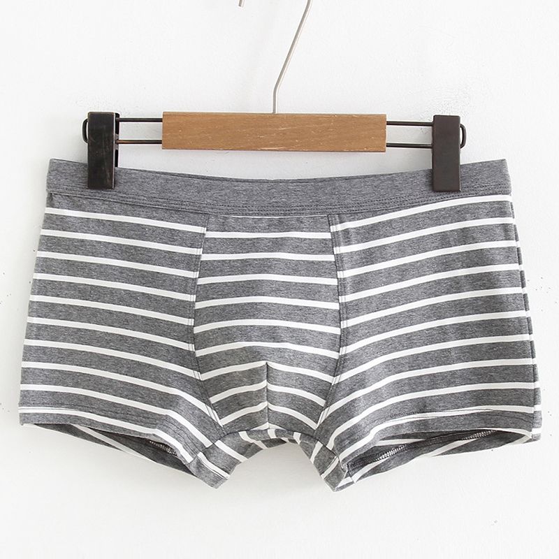 Đồ lót nam Eo nam Boxer Thanh niên Cotton Thể thao Phong cách Harajuku Thời trang Sọc răng Đầu quần lót khe nữ triumph