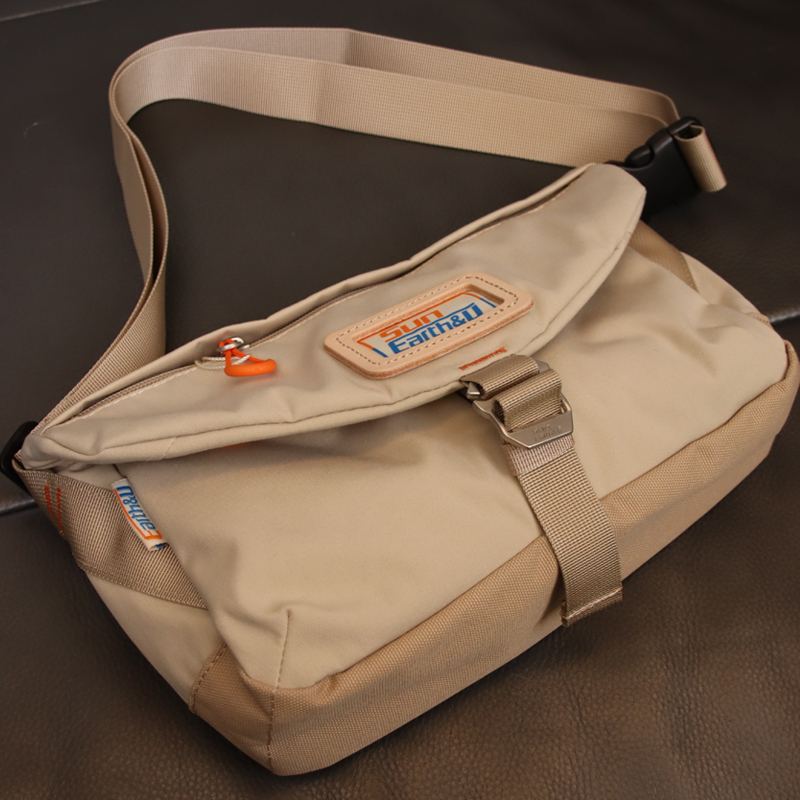 So Cool! Authentic Japanese High-End Fashion~ Trendy Bag~ Durable and Ultra-Light Sun Bag for Men and Women~ Crossbody, Shoulder, Versatile