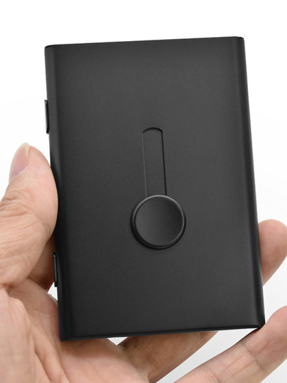 自动推名片盒子随身男士卡包卡片个性创意名片夹便携式金属收纳盒