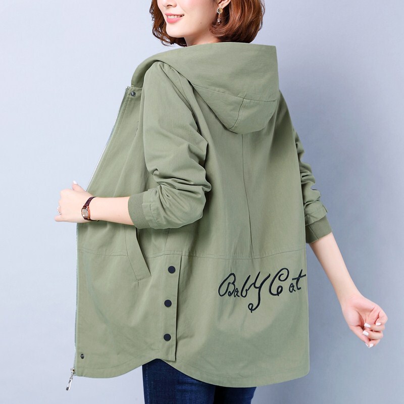 Plus Size Women's Trench Coat 2026 New Spring and Autumn Thin Jacket for Fat Women, Loose Short Jacket for Middle-Aged Mothers