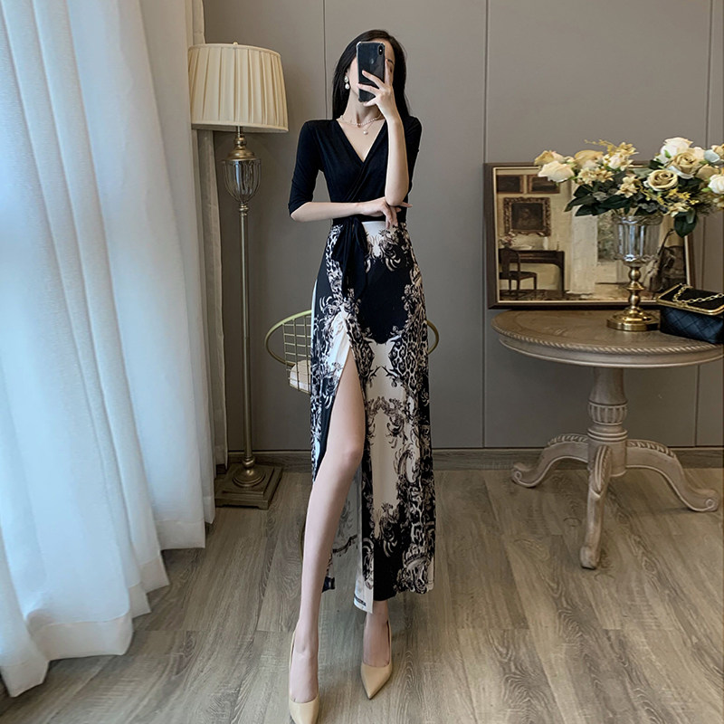 Spring and summer new French waist fix slim fork V collar flower wrapped in black temperament long dress