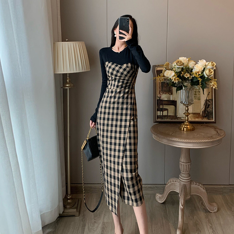 French retro temperament niche design plastic dress clothes slim skirt long skirt early spring woman