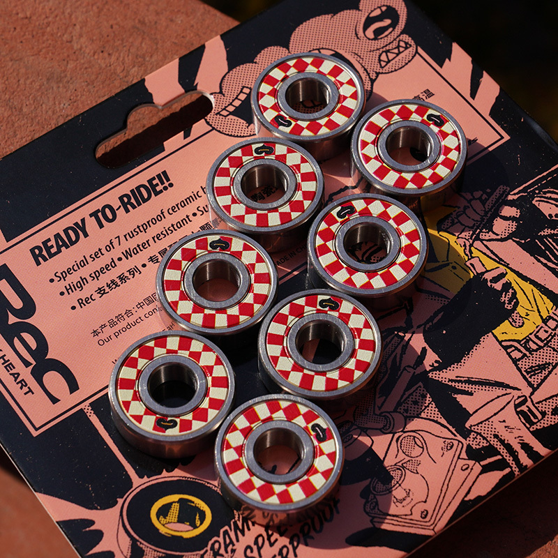 Dbh New Skateboard Ceramic Bearings Red and White Checkered Professional High-Speed Four-Wheel Double Kickboard 1985 Skateboard Shop