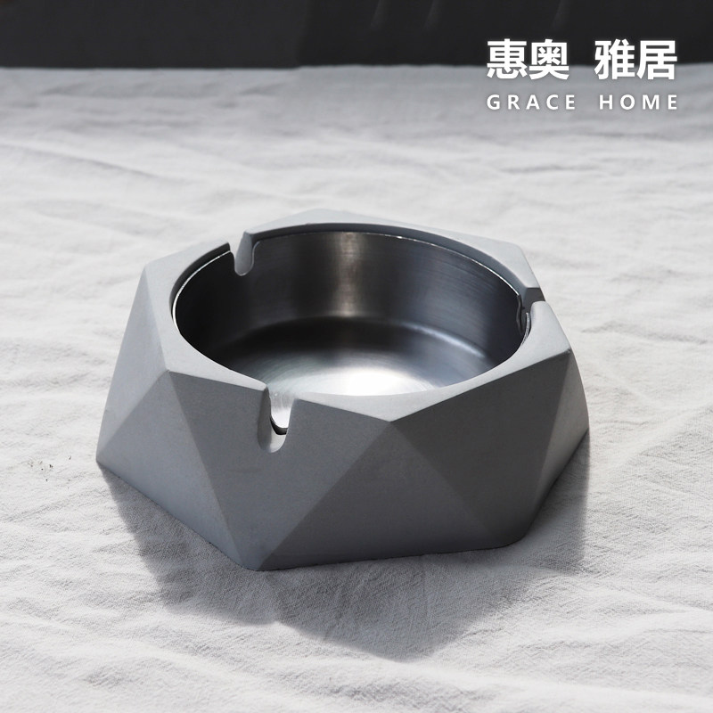 Creative ashtray living room simple modern Nordic atmosphere household trend fashion ashtray ins stainless steel marriage ash