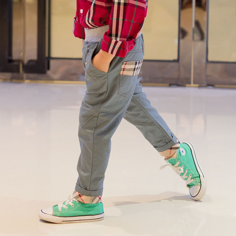 Boys' clothing medium and large children's British style rolled edge trousers new spring and autumn casual all-match western style washed trousers tide