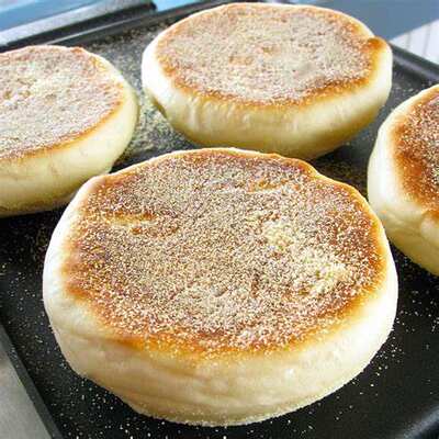 Gatton MUFFINS, McMuffins, ENGLISH Muffins, Western Breakfast, GARDEN ENGLISH MUFFINS