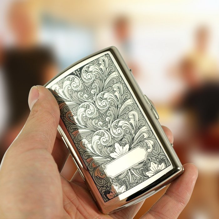 Mr. Yan 12 pieces of metal ultra-thin cigarette case personality Tangcao cigarette case creative men and women automatic copper cigarette case