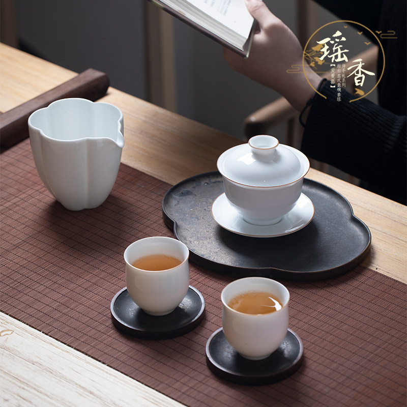 (Yao Xiang) Sweet white thin tire tea bowl Zijinkou three-year-old cover bowl Set Admiralty Cup Flower mouth Male cup Flower type uniform cup